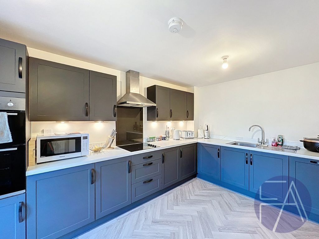 Property photo 2 of 26 4373002