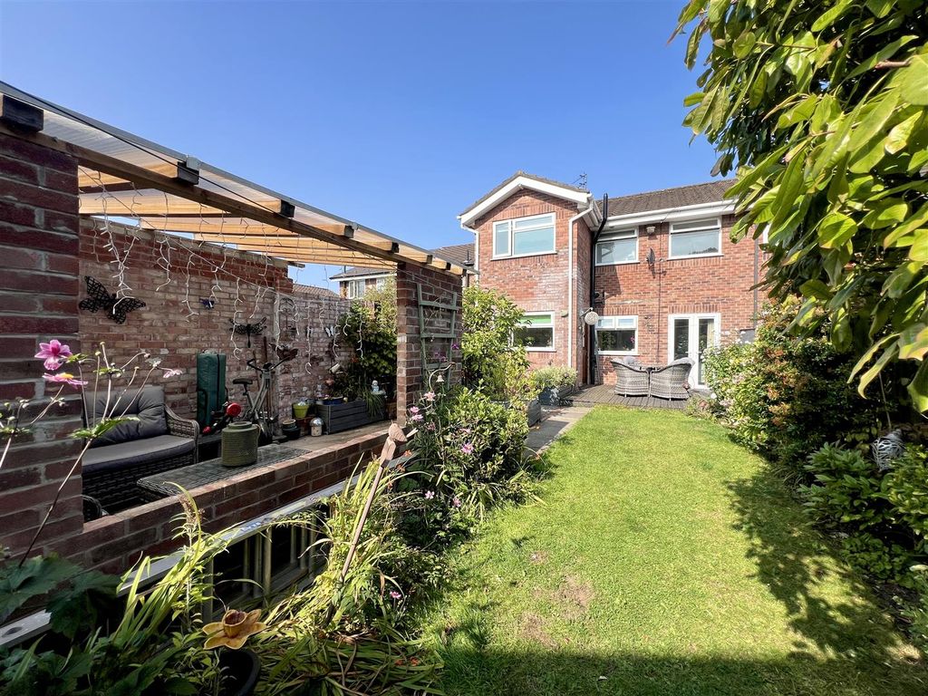 Property photo 2 of 24 External Rear