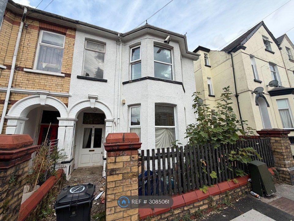 Property photo 1 of 3