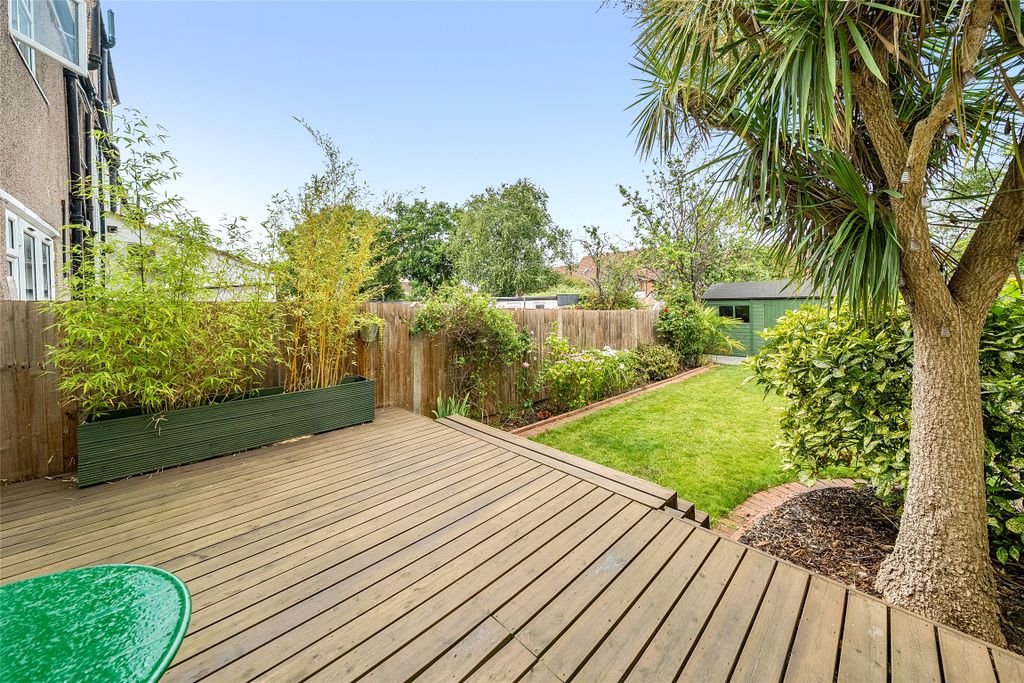 Property photo 2 of 13 Picture No. 12