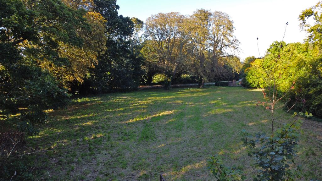 Property photo 3 of 10
