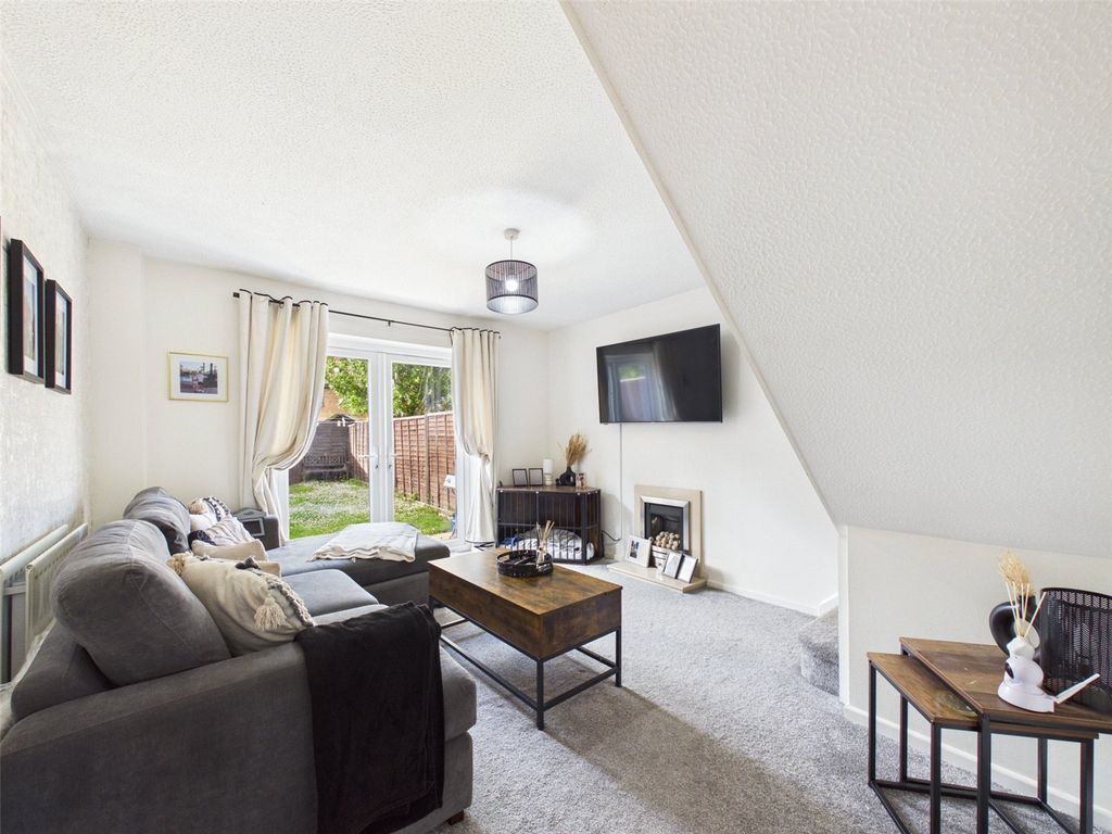 Property photo 3 of 11 Picture No. 24