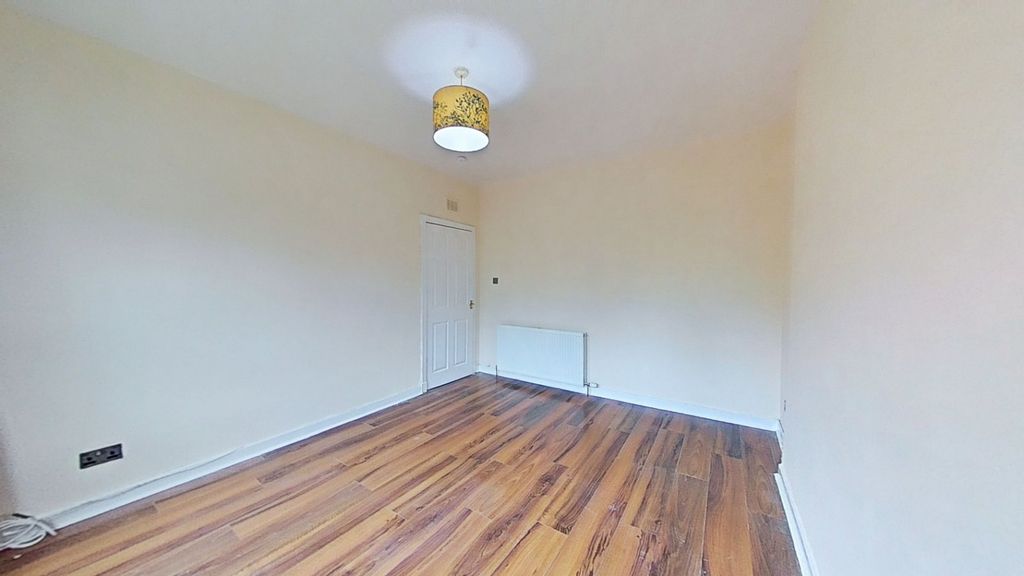 Property photo 3 of 9 Picture No. 04