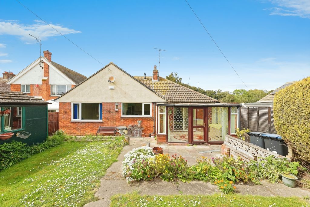 Property photo 1 of 11 Photo