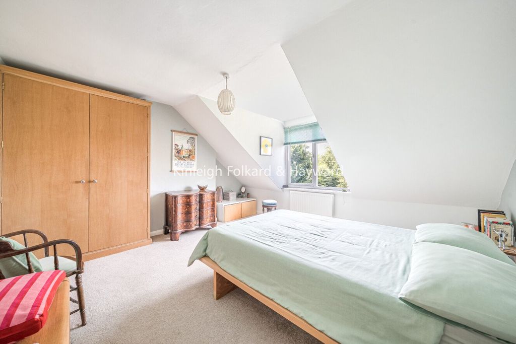 Property photo 3 of 19 Picture No. 08
