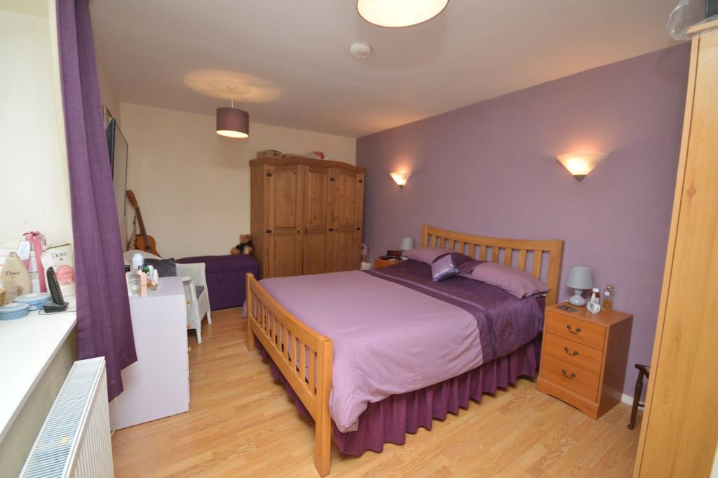 Property photo 3 of 15 Picture No. 10