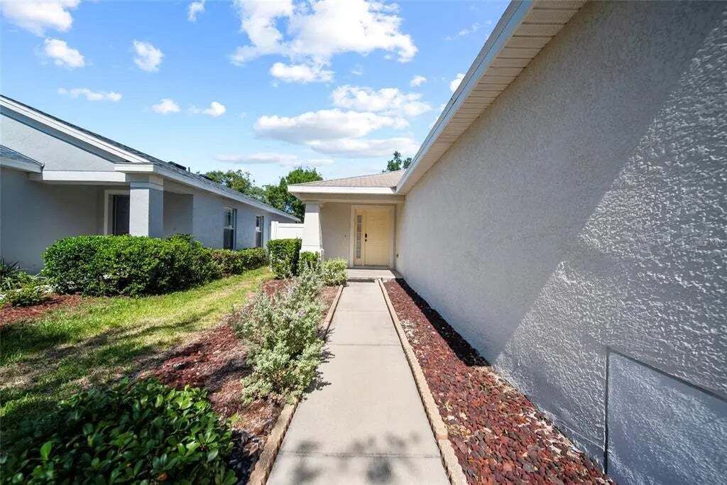 Property photo 2 of 20 <Alttext/>