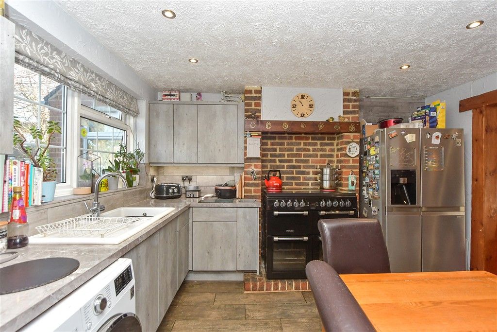 Property photo 2 of 13 Kitchen/ Dining Area