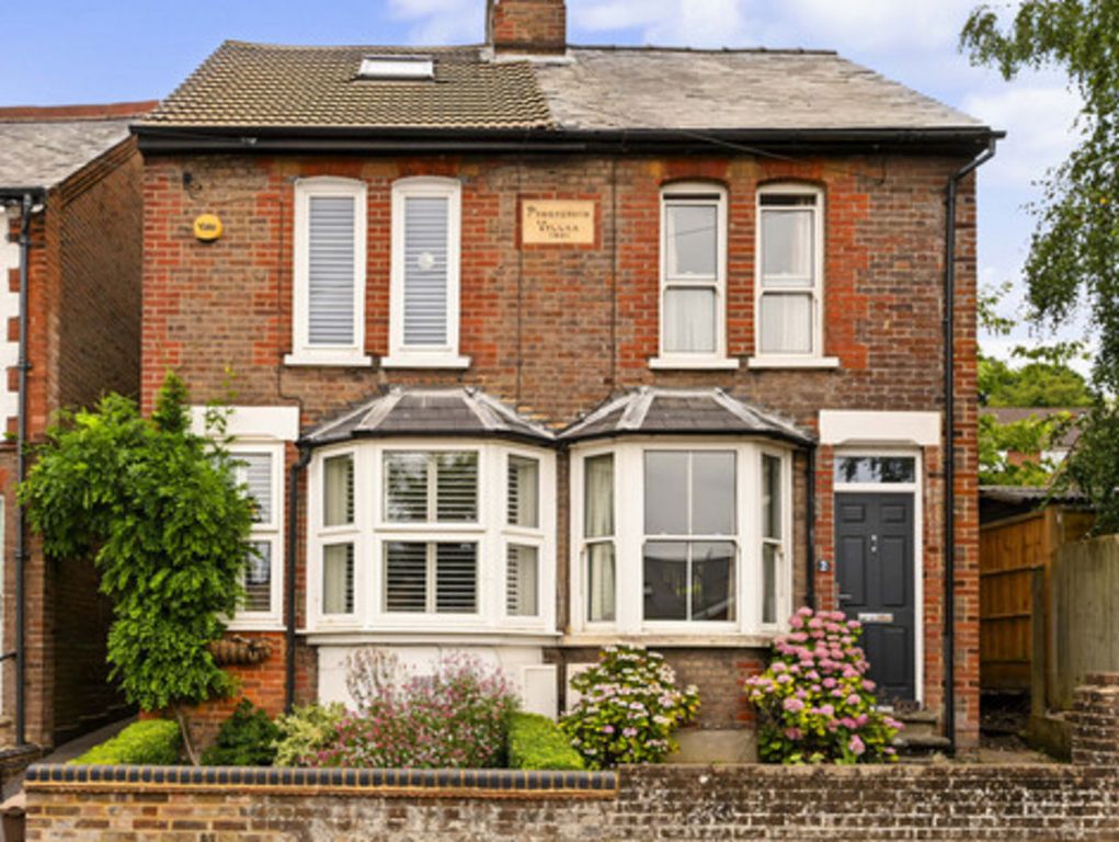 Property photo 1 of 25