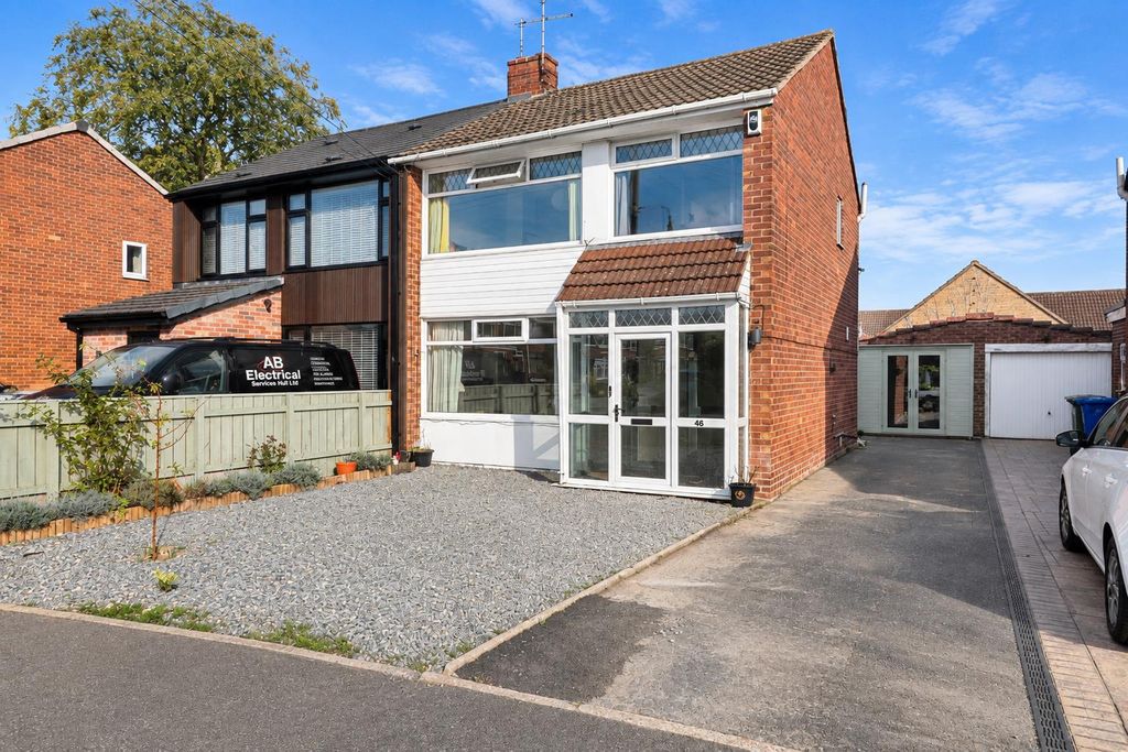 Property photo 1 of 26
