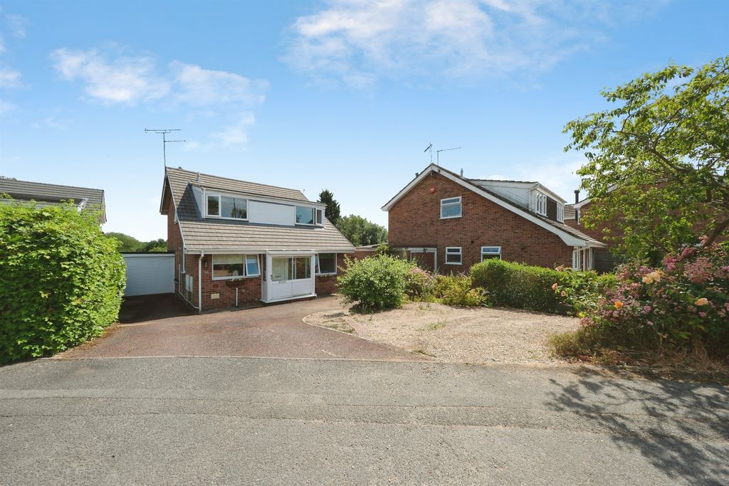 Property photo 1 of 24