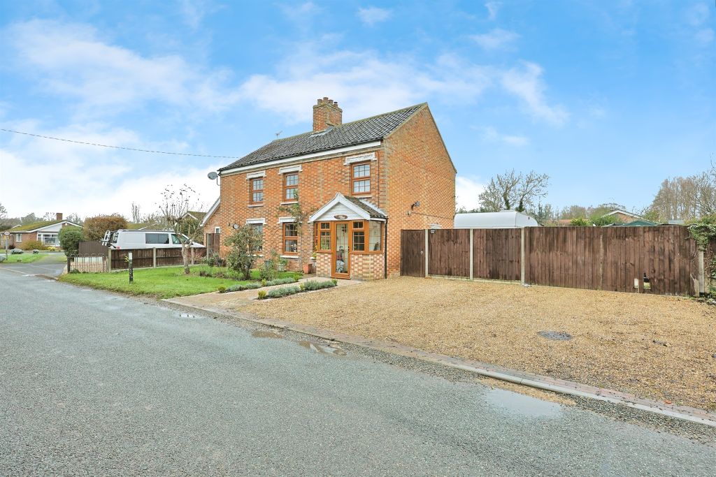 Property photo 1 of 20