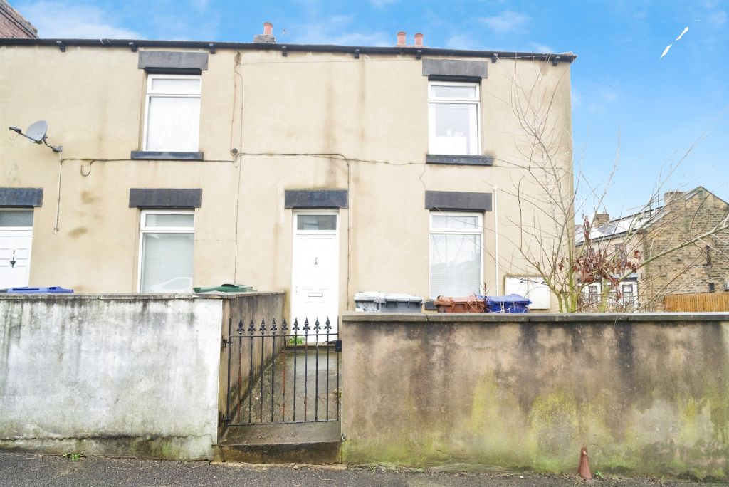 Property photo 2 of 10