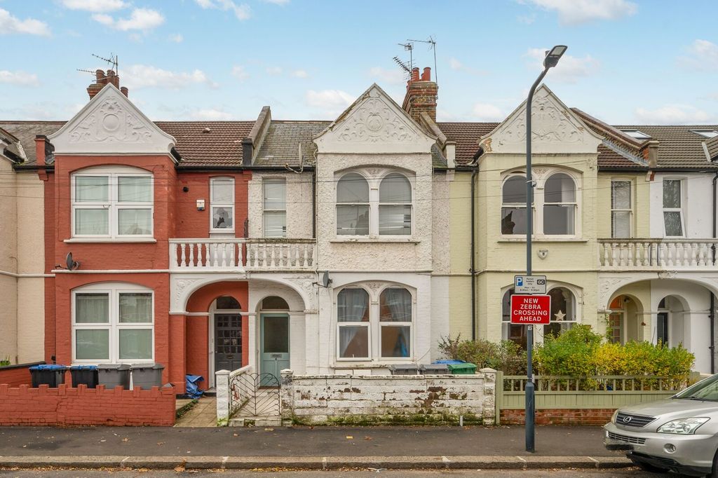 Property photo 1 of 10