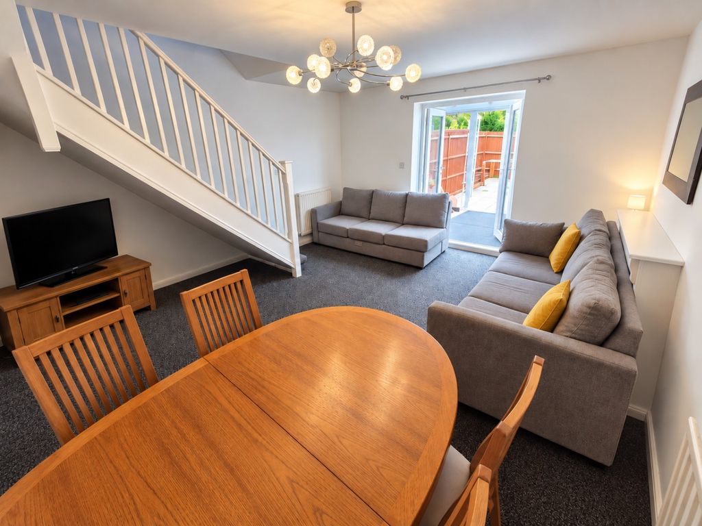 Property photo 2 of 9 5540581