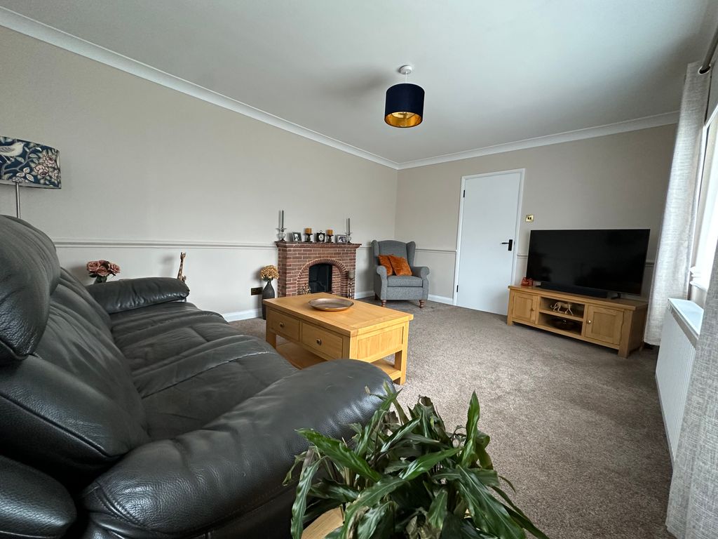 Property photo 3 of 11 Addlounge