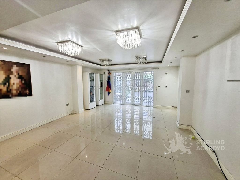 Property photo 2 of 14 Picture No. 27