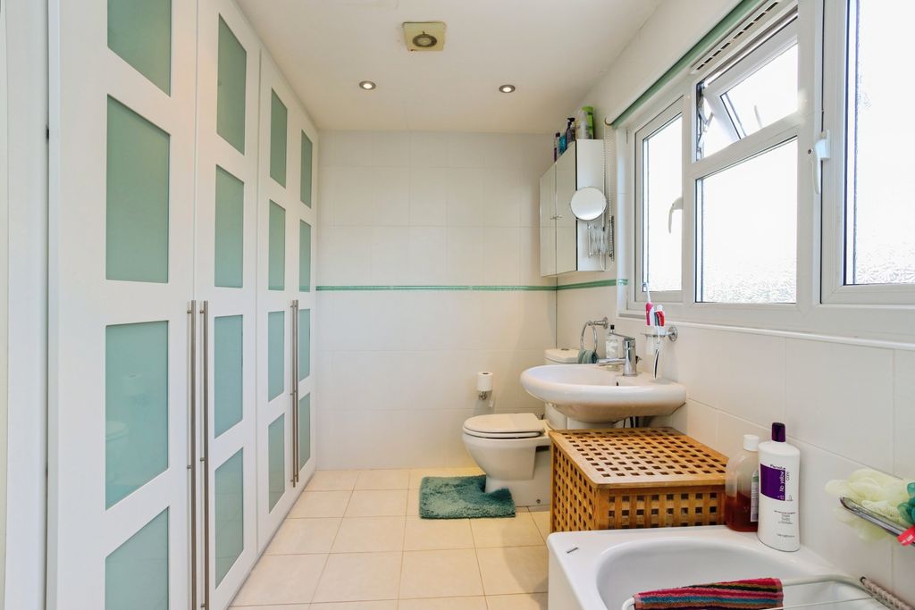 Additional image 16 of 3 bed detached house for saleDerby Close, Tonbridge TN11