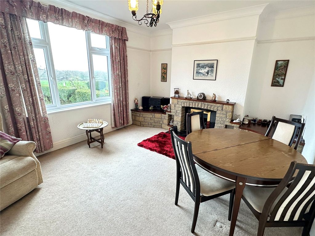 Property photo 3 of 15 Picture No. 01