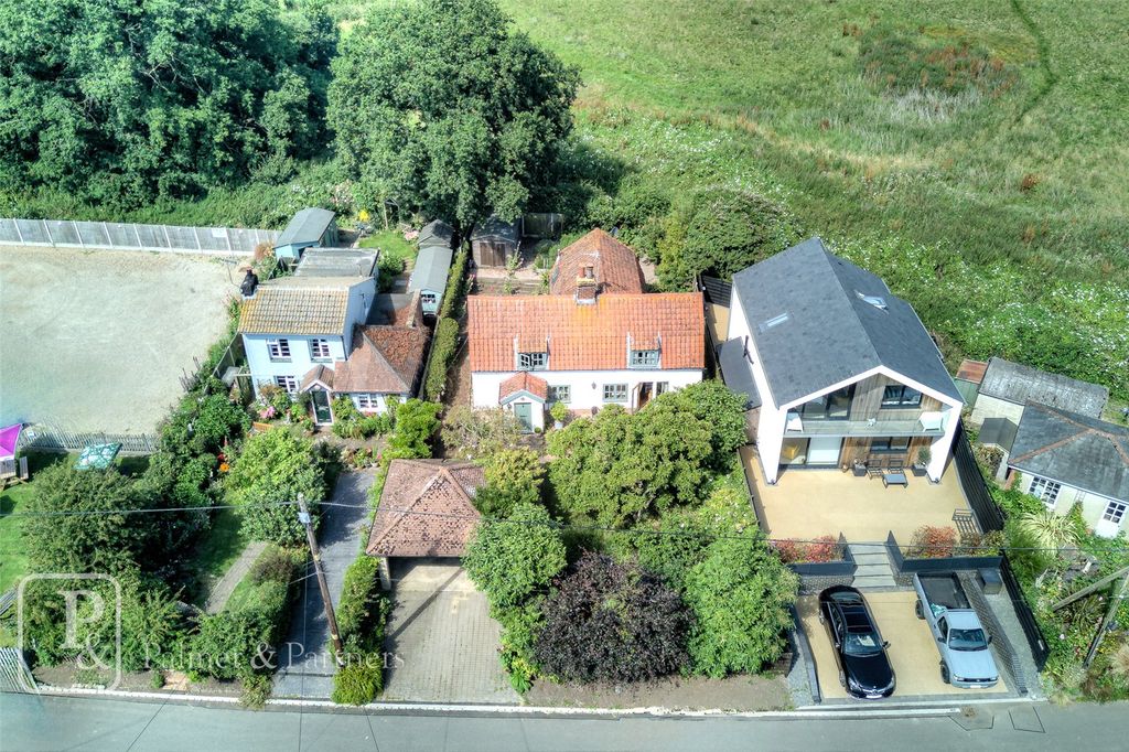 Property photo 2 of 43 Picture No. 02