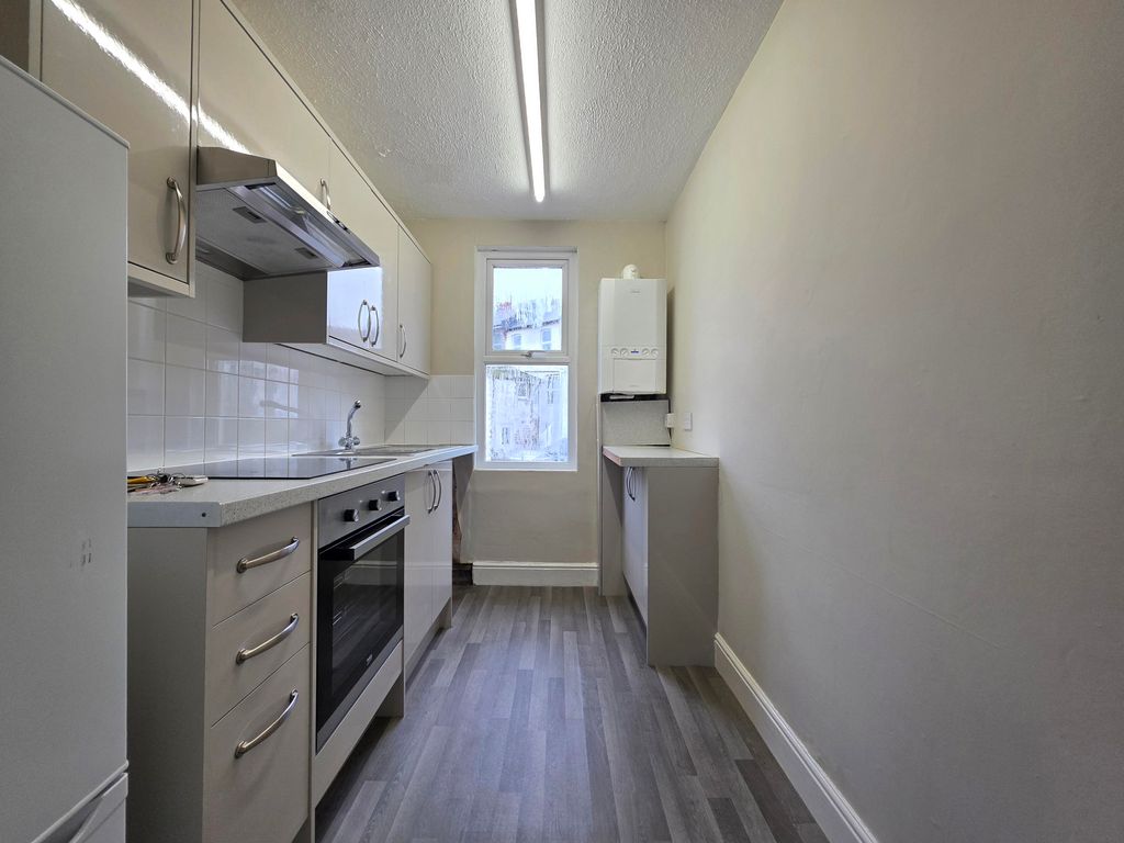 Property photo 2 of 6 Image