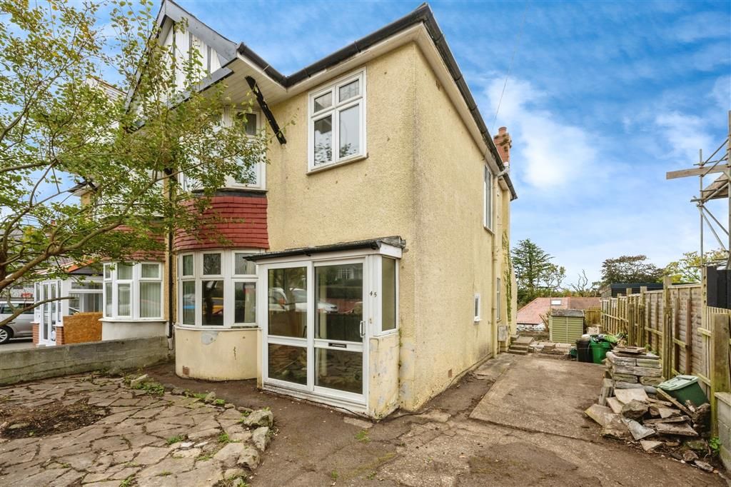 Property photo 1 of 18