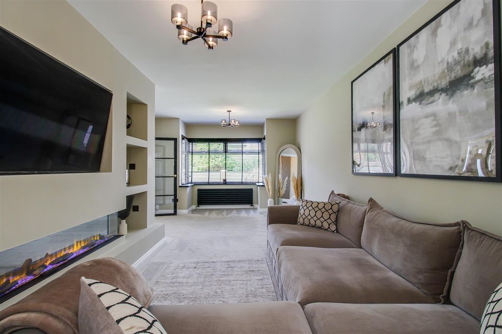 Property photo 2 of 15 Living Room