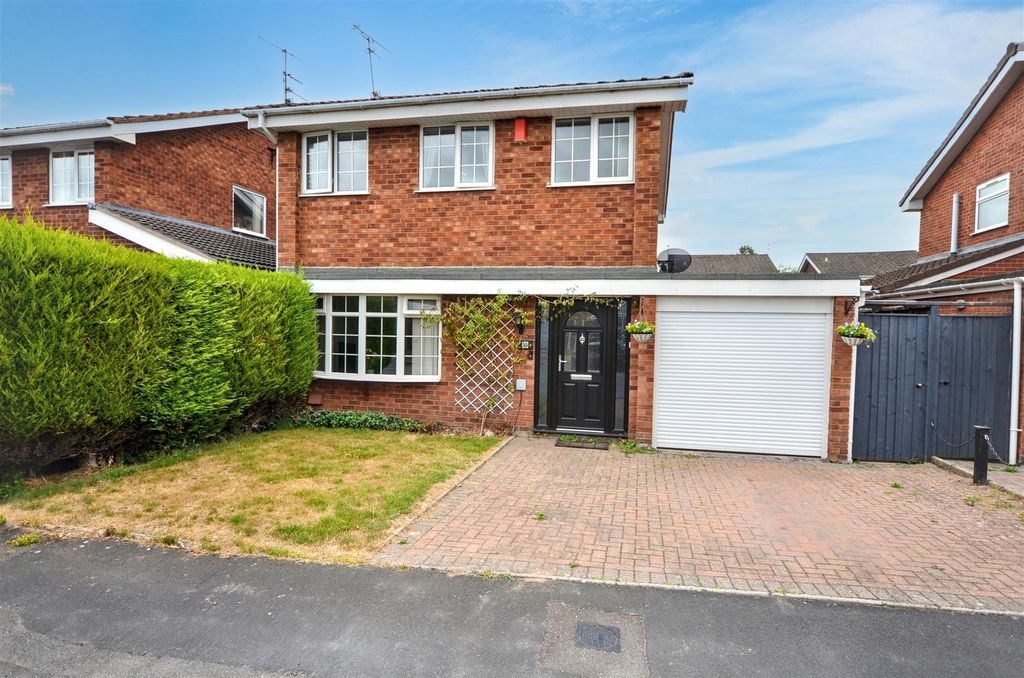 Property photo 1 of 16