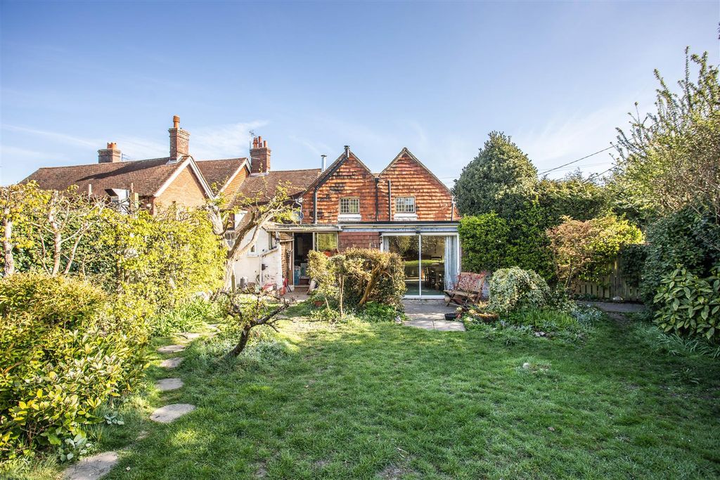 Property photo 3 of 24