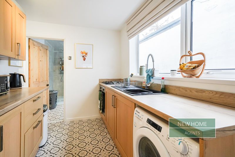 Property photo 3 of 19 Photo 11