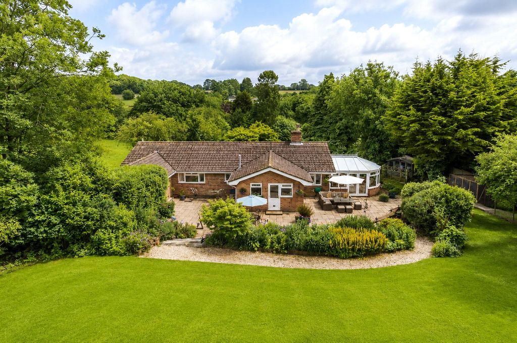 Property photo 1 of 17 Picture No. 37