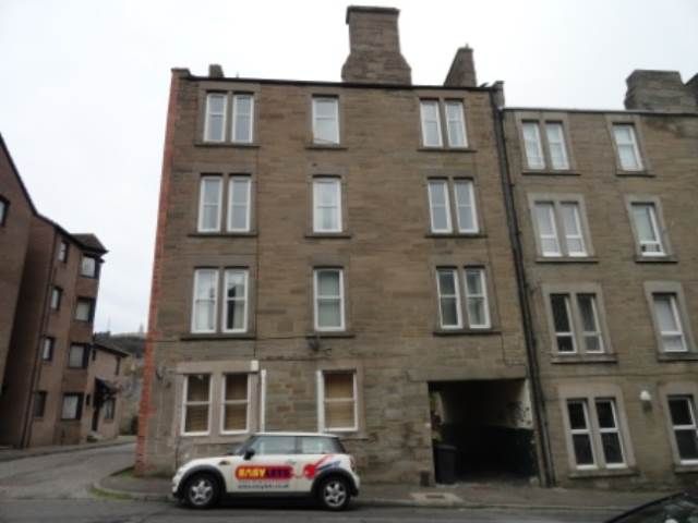 Property photo 1 of 8 Front