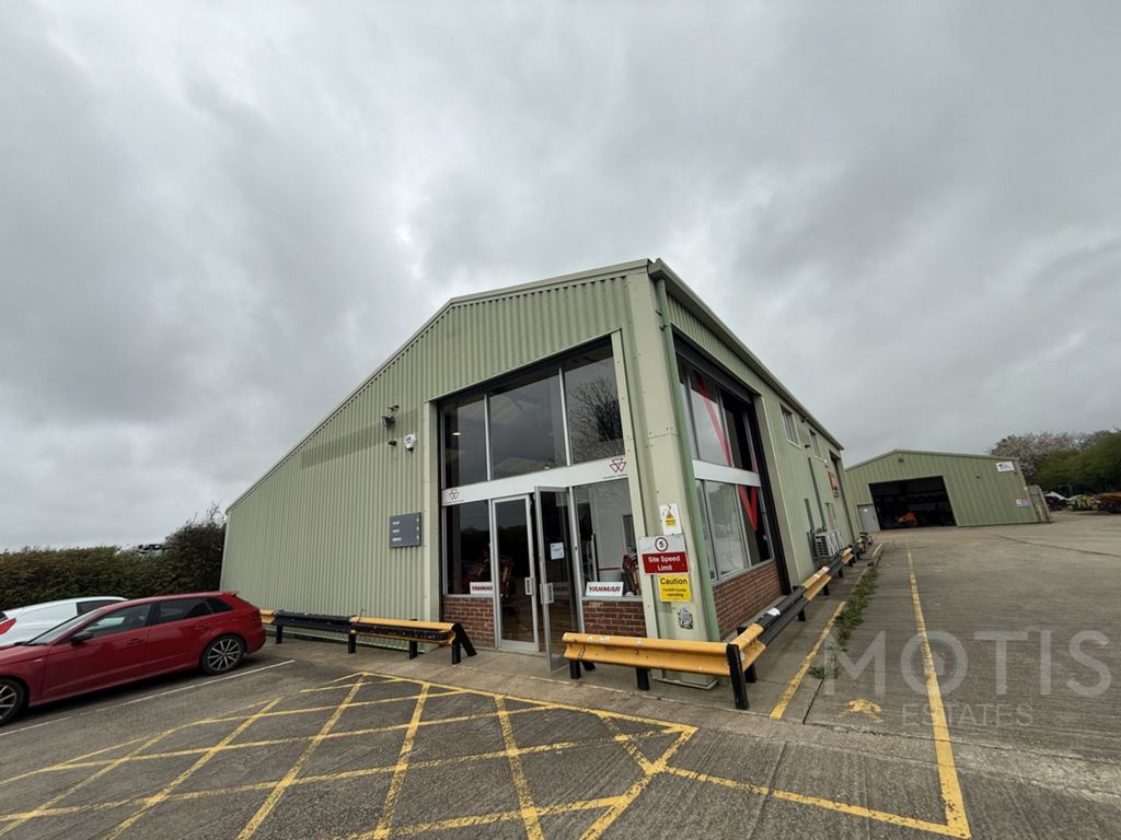 Property photo 1 of 16 Photo 18