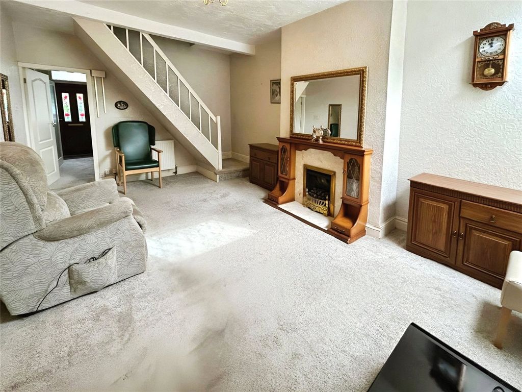 Property photo 3 of 9 Rear Reception Rom