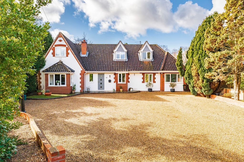Property photo 1 of 37