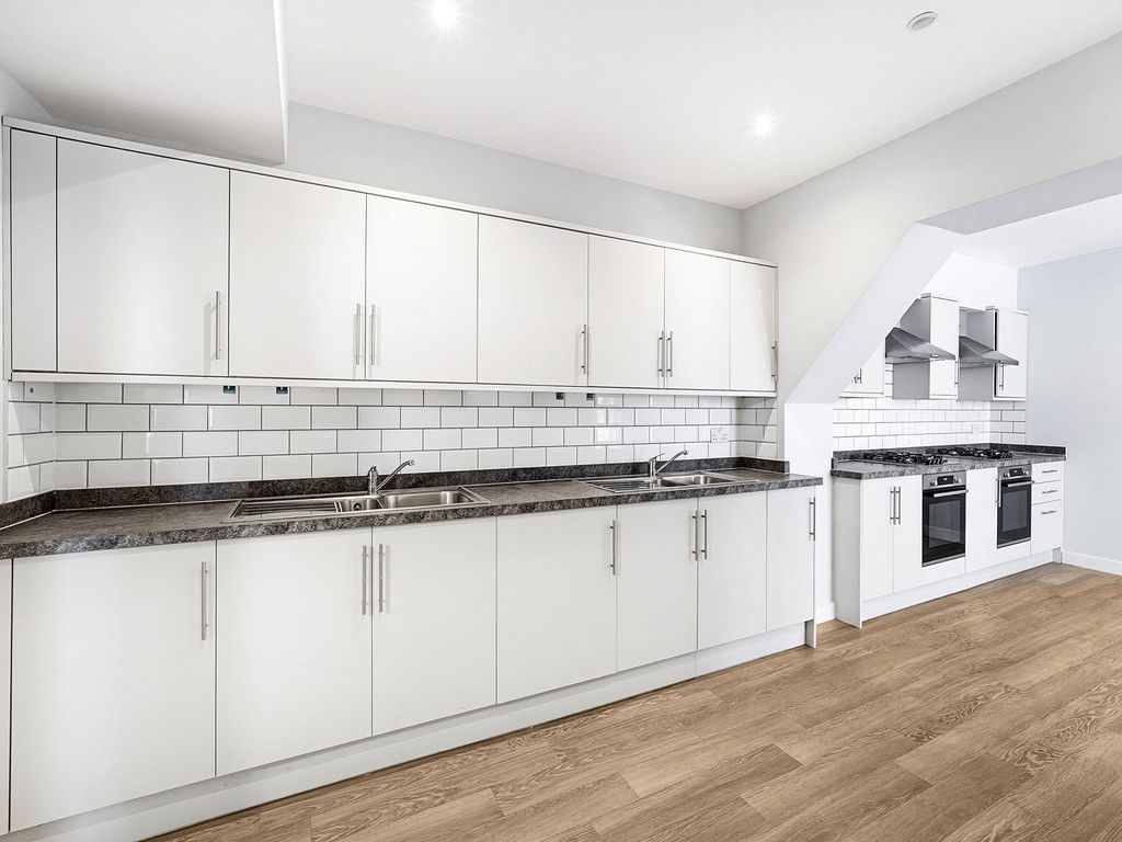 Property photo 1 of 19 Dansey Place
