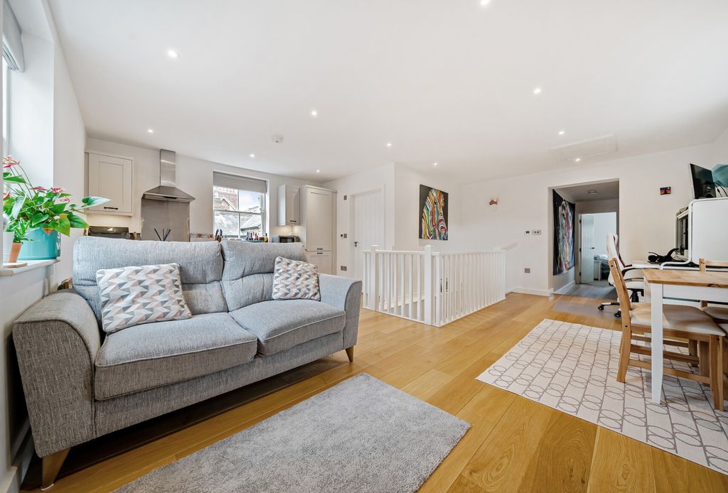 Property photo 3 of 9 1266844 (2).Jpg