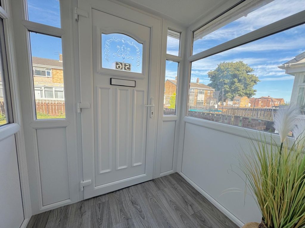 Property photo 2 of 18 Fa274A0A-171F-43Bf-B9Af-Bac759148098