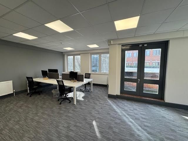 Property photo 2 of 6 Photo