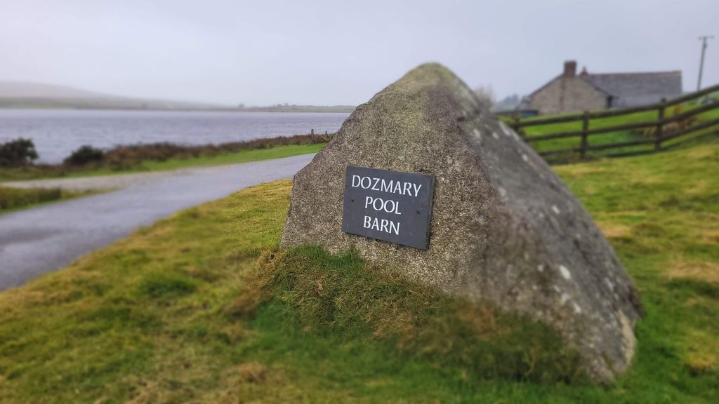 Property photo 3 of 64