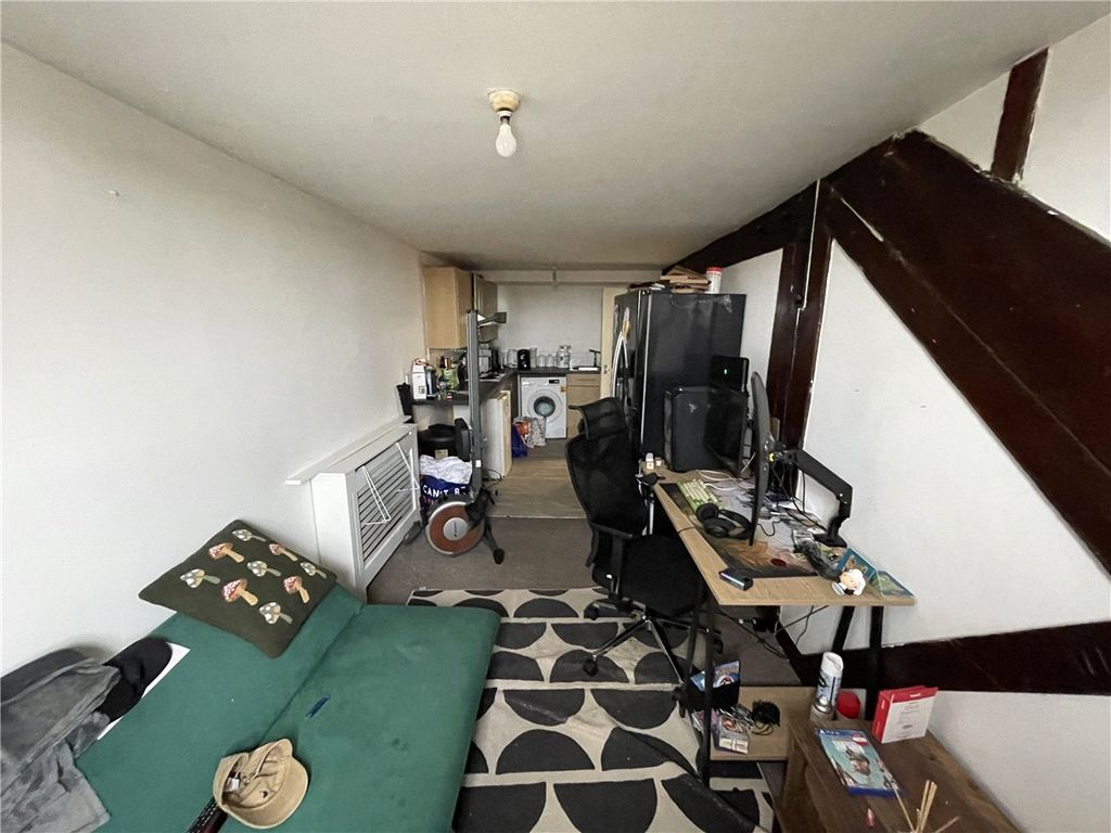Property photo 2 of 3 Picture No. 03