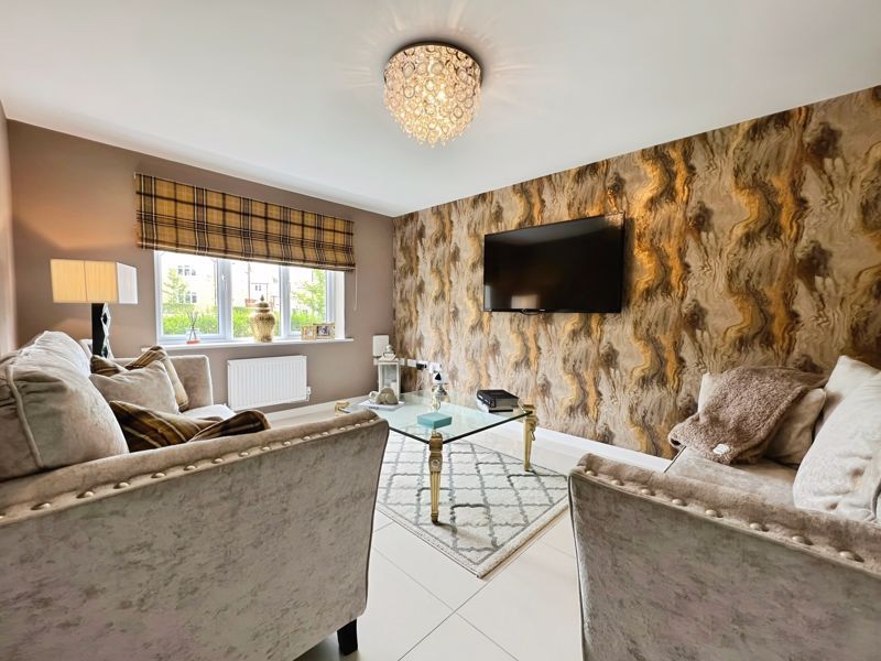 Property photo 3 of 32 Photo 25