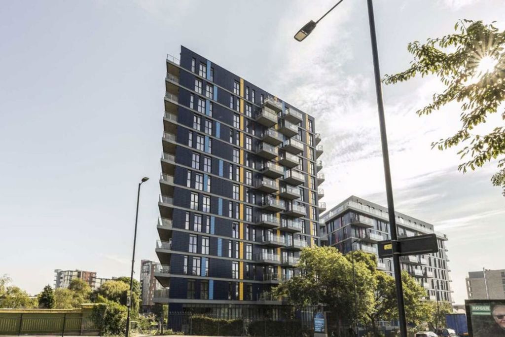 Property photo 3 of 3