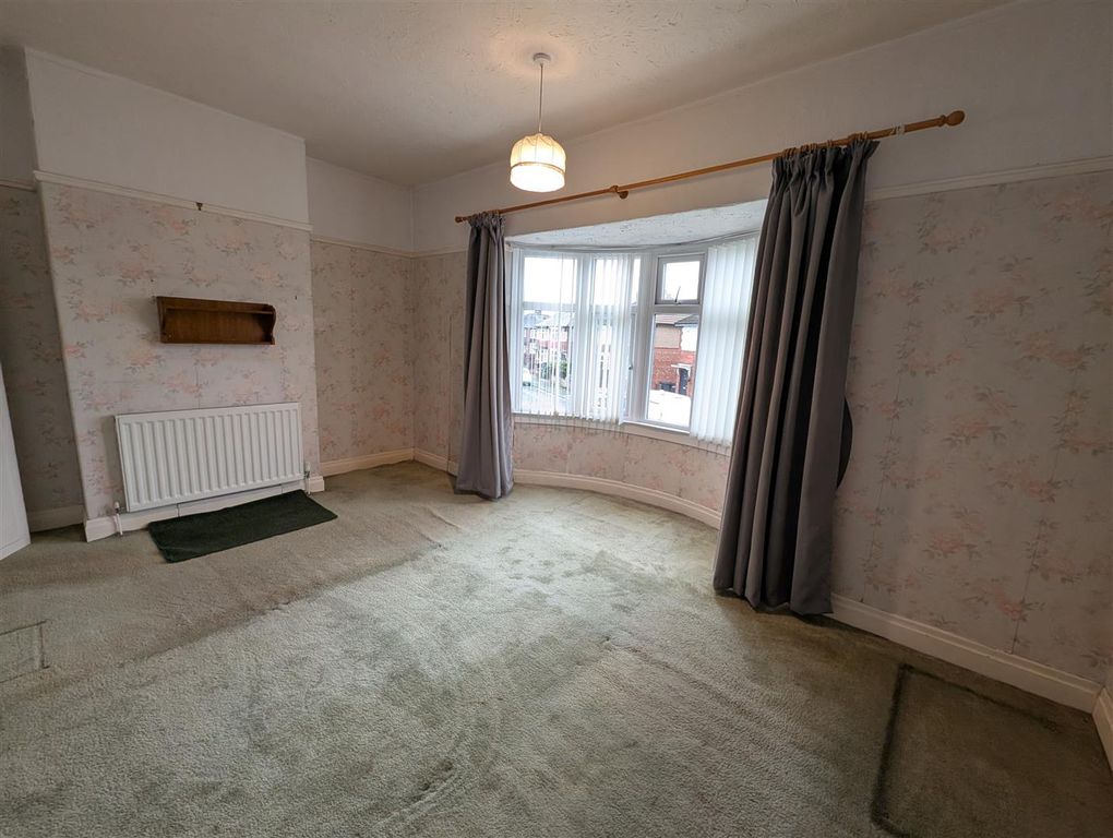 Property photo 2 of 12 Bedroom One