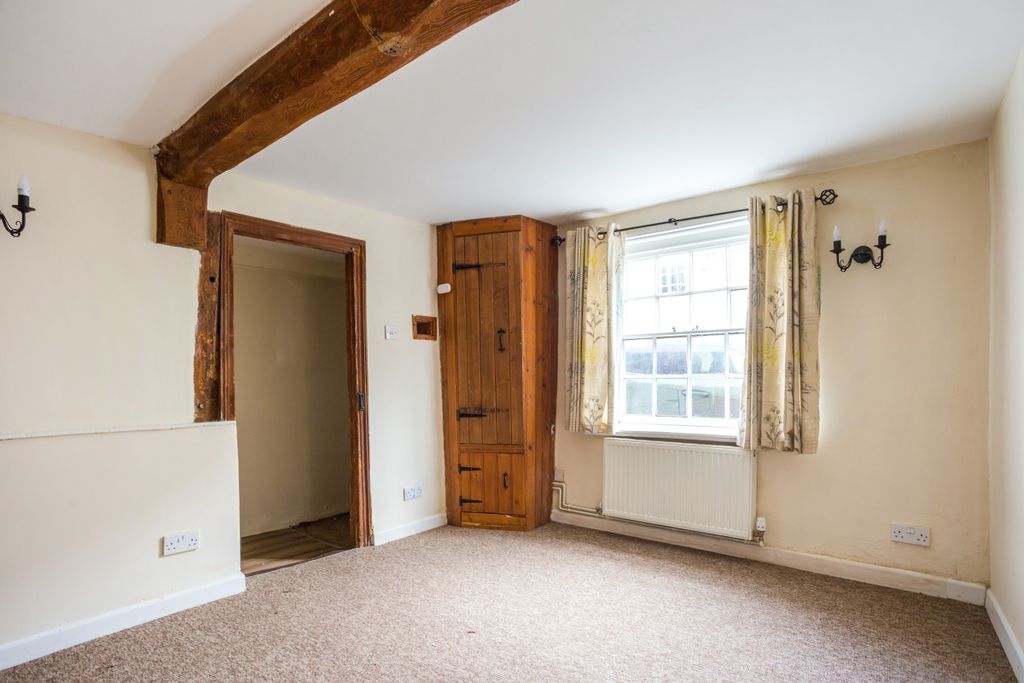 Property photo 3 of 8 Living Room