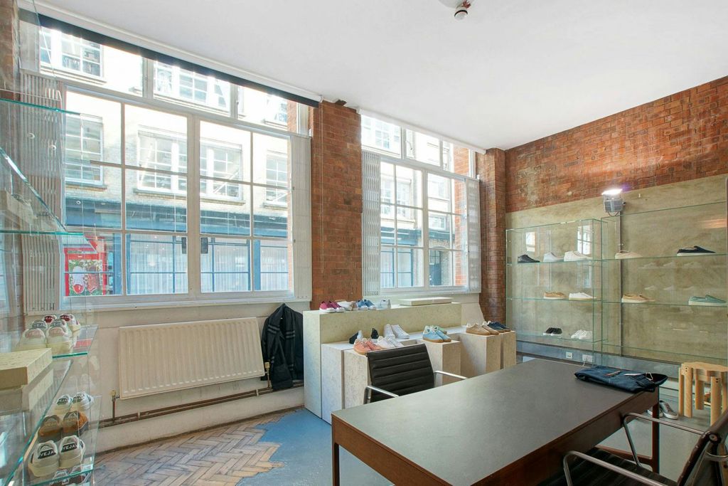Property photo 3 of 13 13Bunderwoodrown17Lzshoreditchhoxtonoldstreetdistrictofficeshowroomstudioforsaletoletinternal2Dominionlondon.Jpg