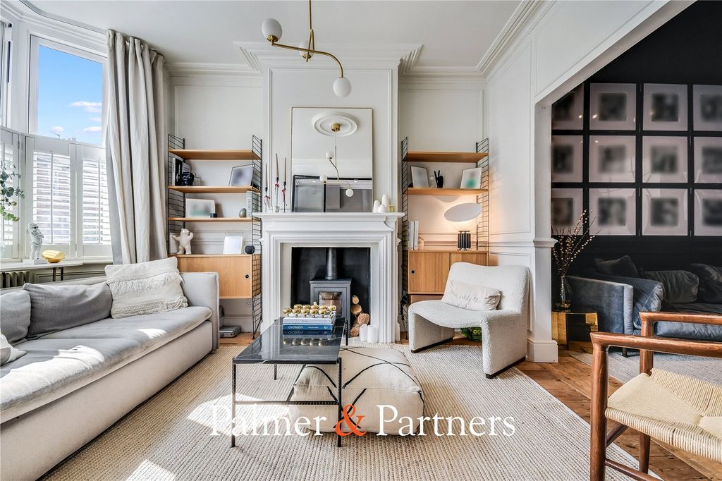 Property photo 2 of 31 Picture No. 43