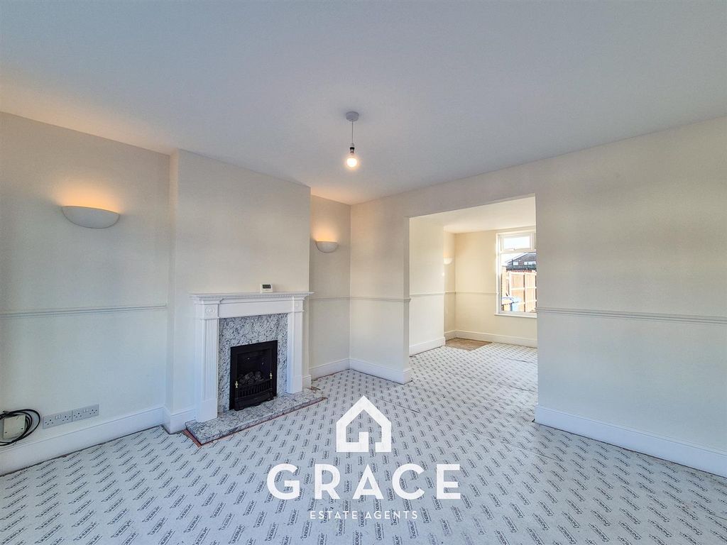 Property photo 3 of 18 1000050169-2.Jpg