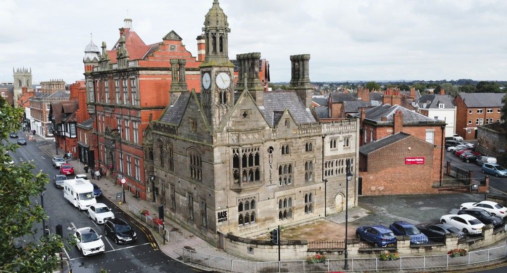 Property photo 1 of 7 Photo 6