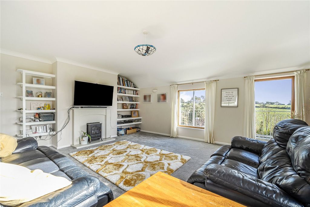 Property photo 3 of 12 Picture No. 03